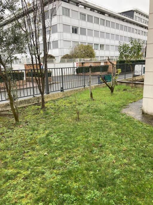 Superbe Appartement Parking Gratuit 2 Aulnay-sous-Bois Exterior foto